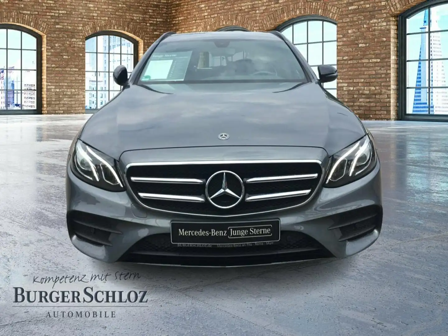 Mercedes-Benz E 300 de T AMG/KAMERA/BUSINESS/SHZ/AHK Grey - 2