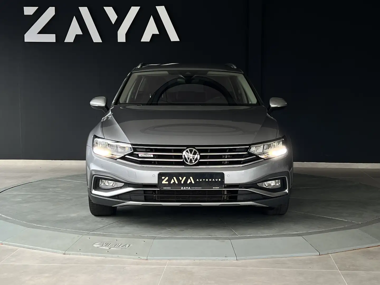 Volkswagen Passat Alltrack 2.0 TDI 4MOTION*DSG*AHK*NAVI*CAM Argent - 2
