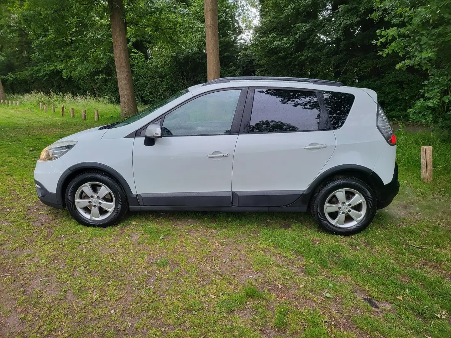 Renault Scenic Xmod 1.2 TCe Bose, Navi, Clima, Full Options Blanco - 2