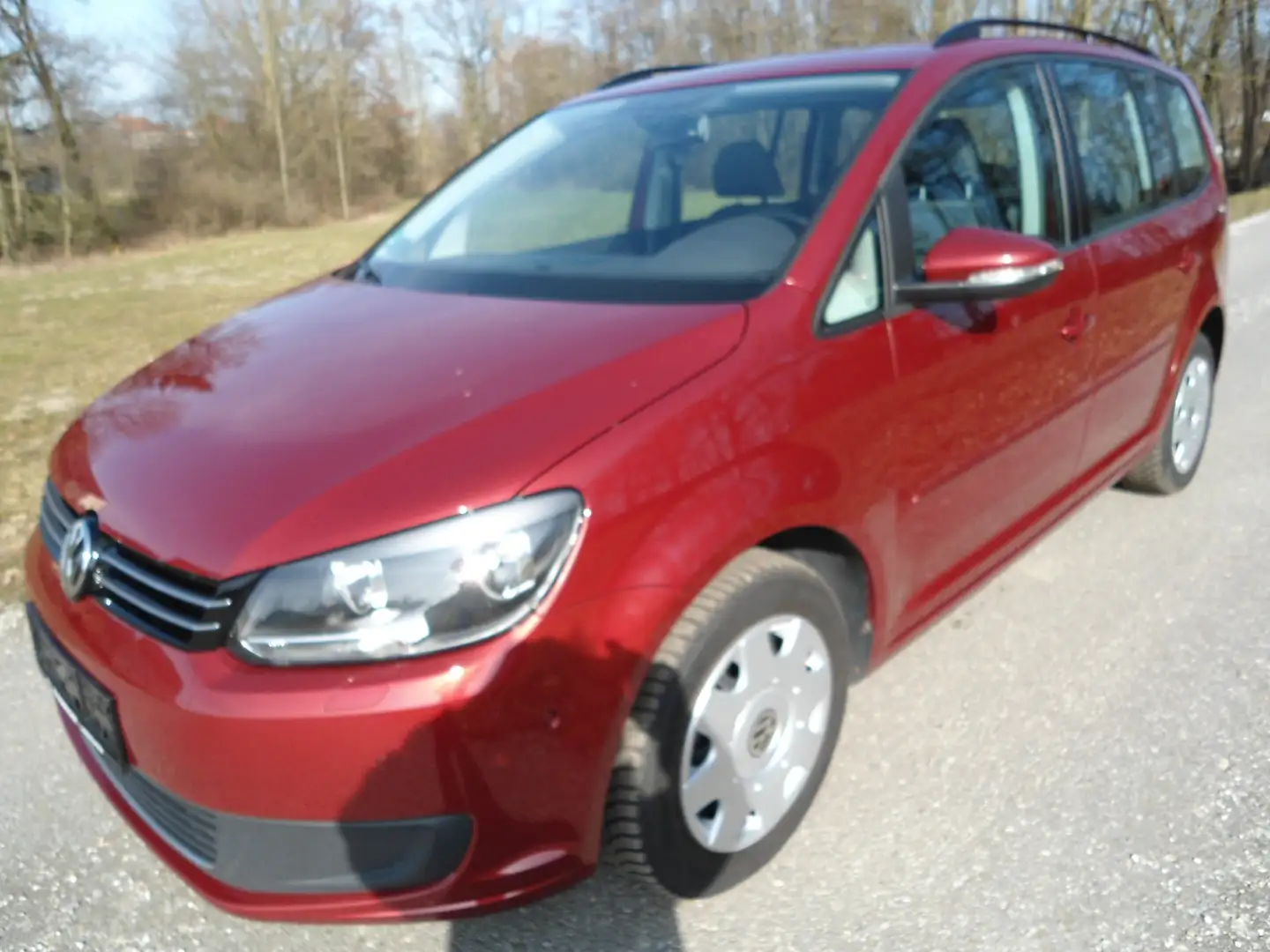 Volkswagen Touran Comfortline BMT Rot - 1