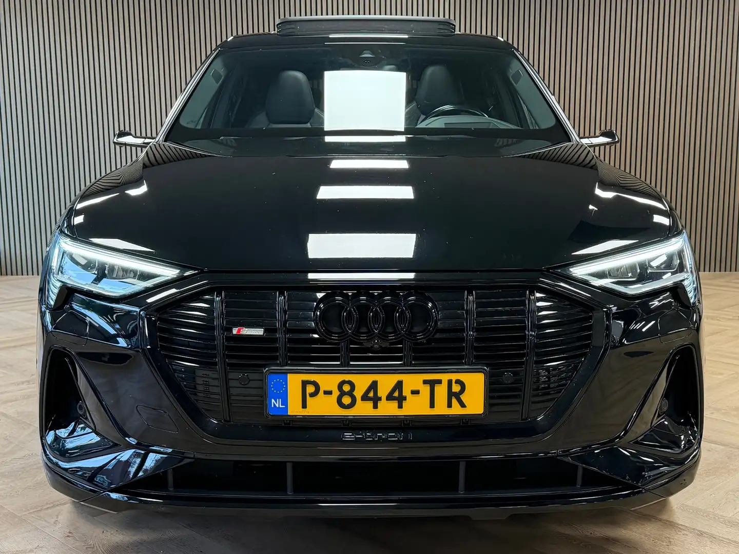Audi e-tron Sportback 55 quattro S edition 95 kWh PANORAMADAK Noir - 2