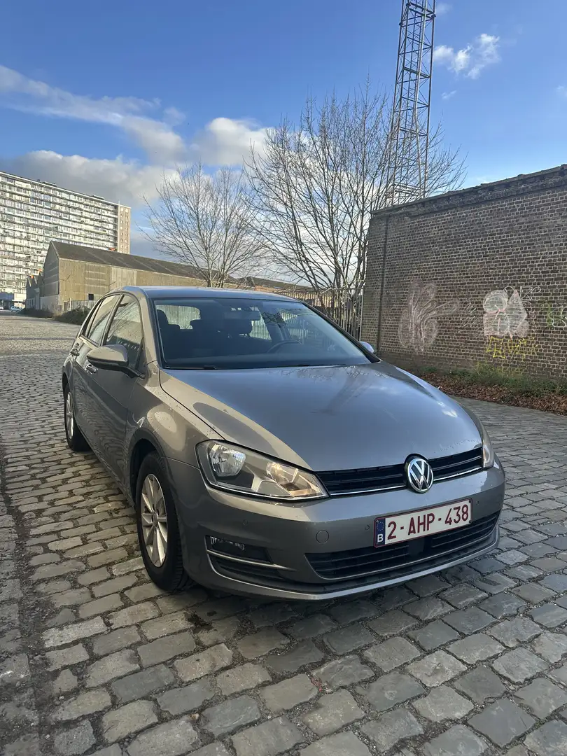 Volkswagen Golf 1.2 TSI BlueMotion Technology DSG Trendline Gris - 1