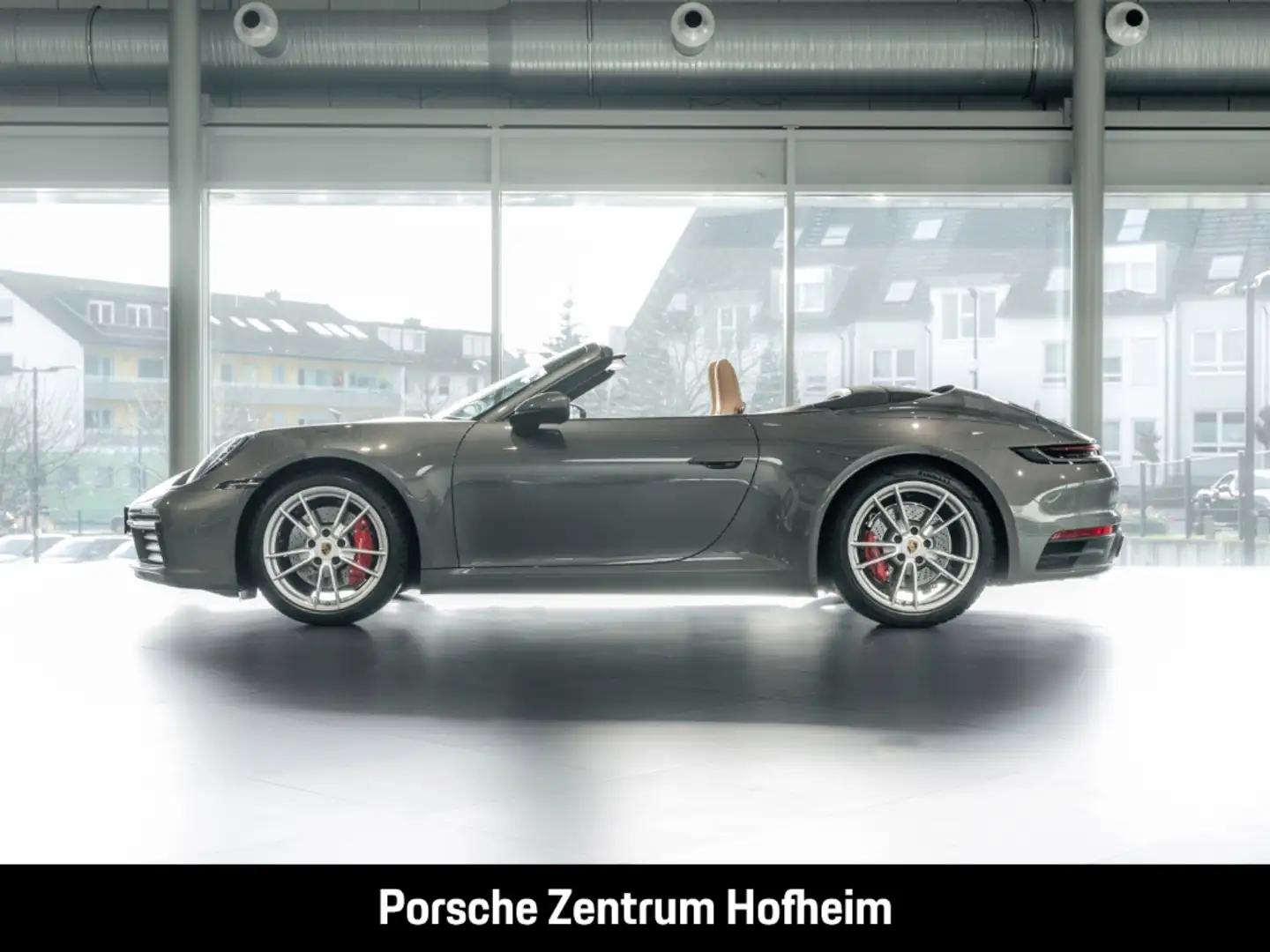 Porsche 992 911 Carrera 4S Cabrio HA-Lenkung LED-Matrix Grijs - 2