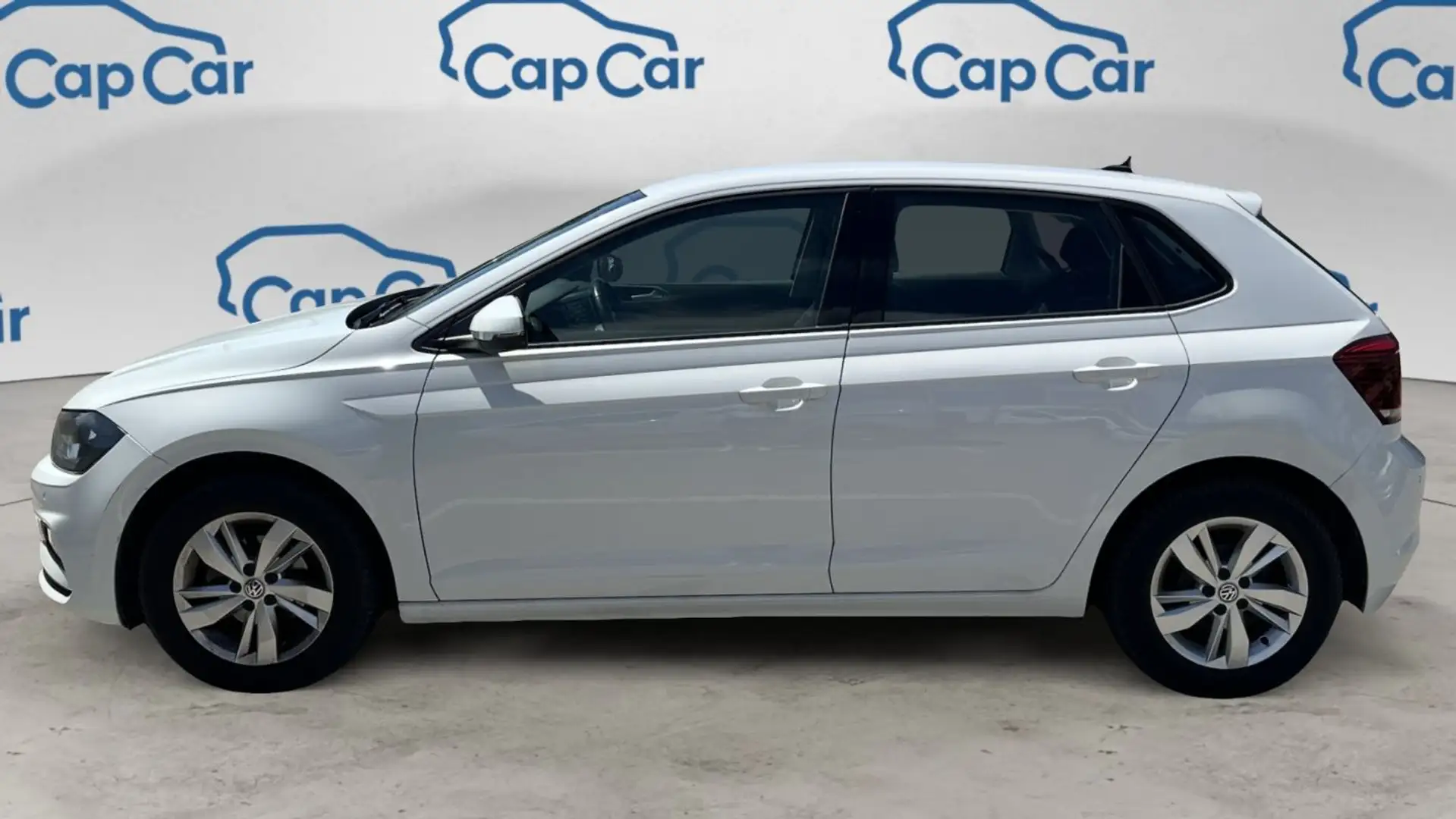 Volkswagen Polo VI 1.0 TSI 95 DSG7 Confortline Business - Automati - 2