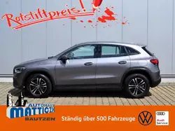 Mercedes-Benz GLA 180 DCT Style LED/NAVI+VZE/17 ZOLL/GRA/RFK/PARK ASSIS