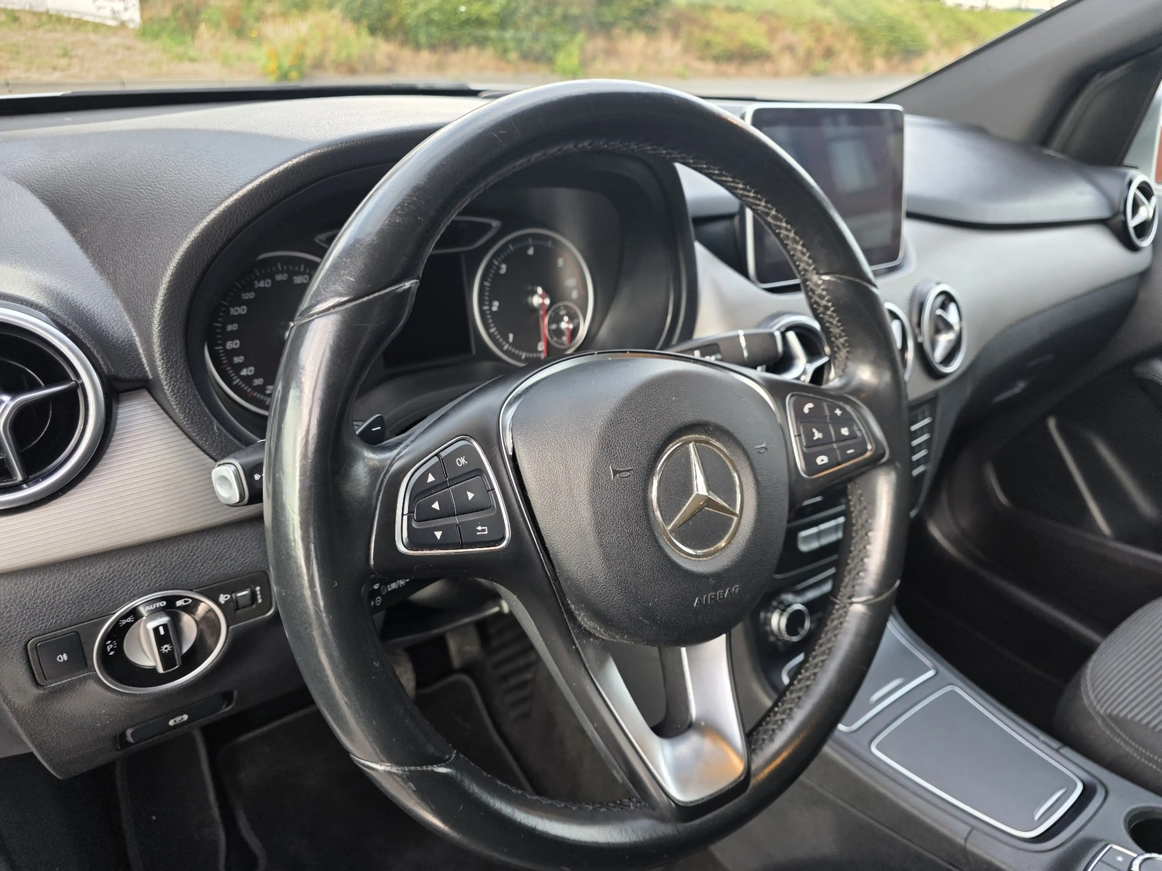 Mercedes-Benz B 180 Automatik B 180 CDI / d (246.212) — photo 9