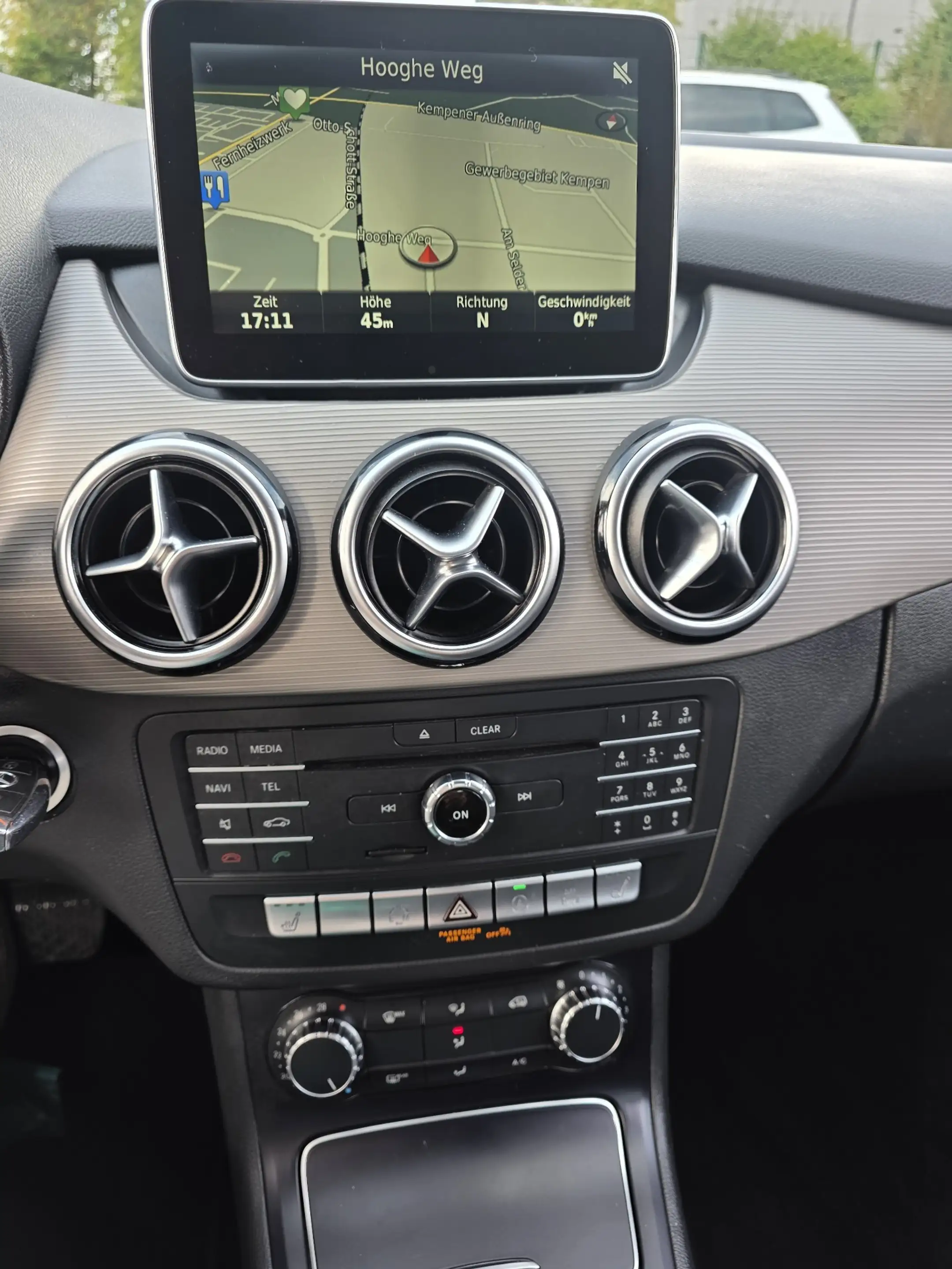 Mercedes-Benz B 180 Automatik B 180 CDI / d (246.212) — photo 13
