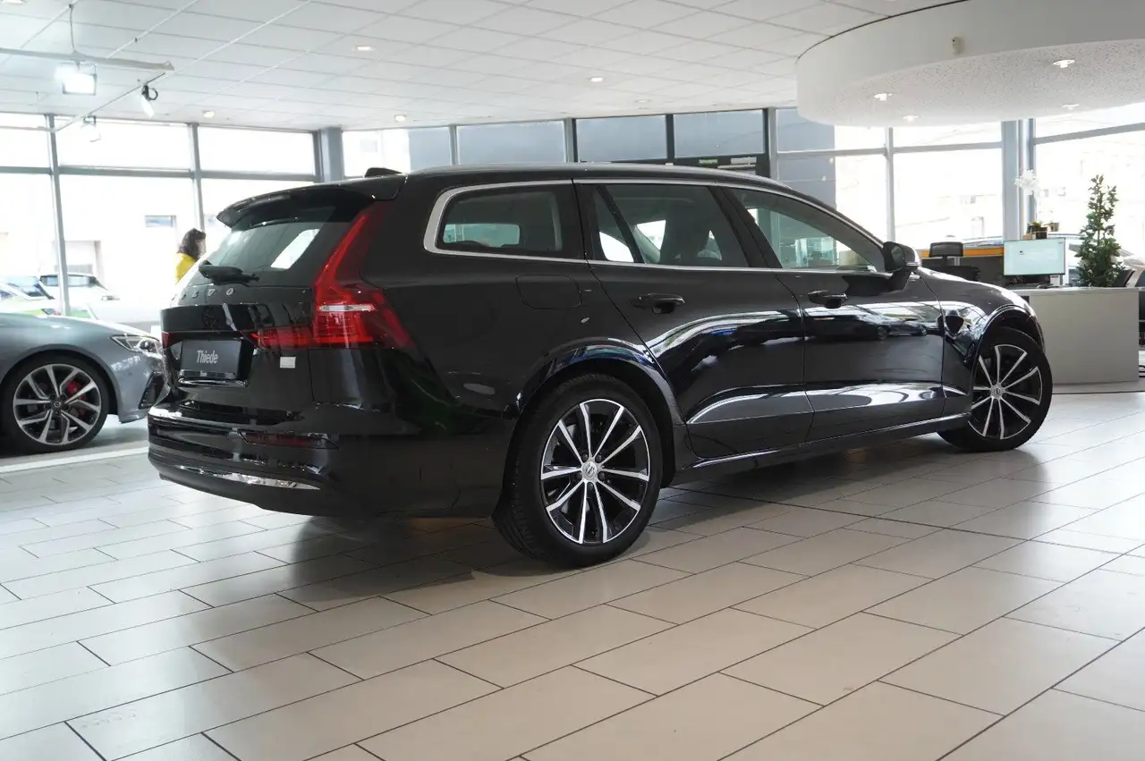 Volvo V60 Kombi T6 PHEV HYBRID AWD NAVI/LED/KAMERA/DAB, миниатюра 8