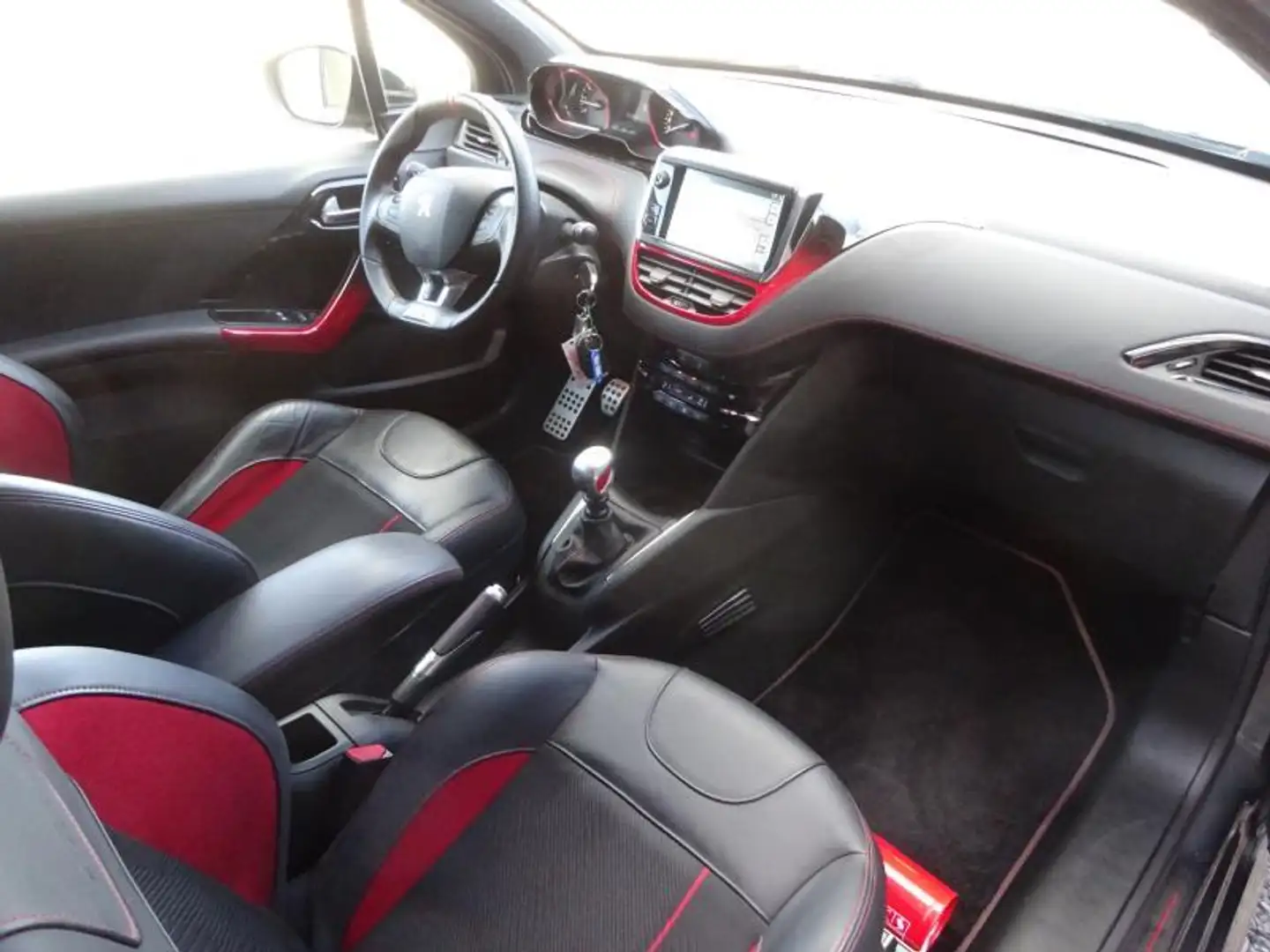 Peugeot 208 1.6i GTi - GPS - 1er propri Gris - 2