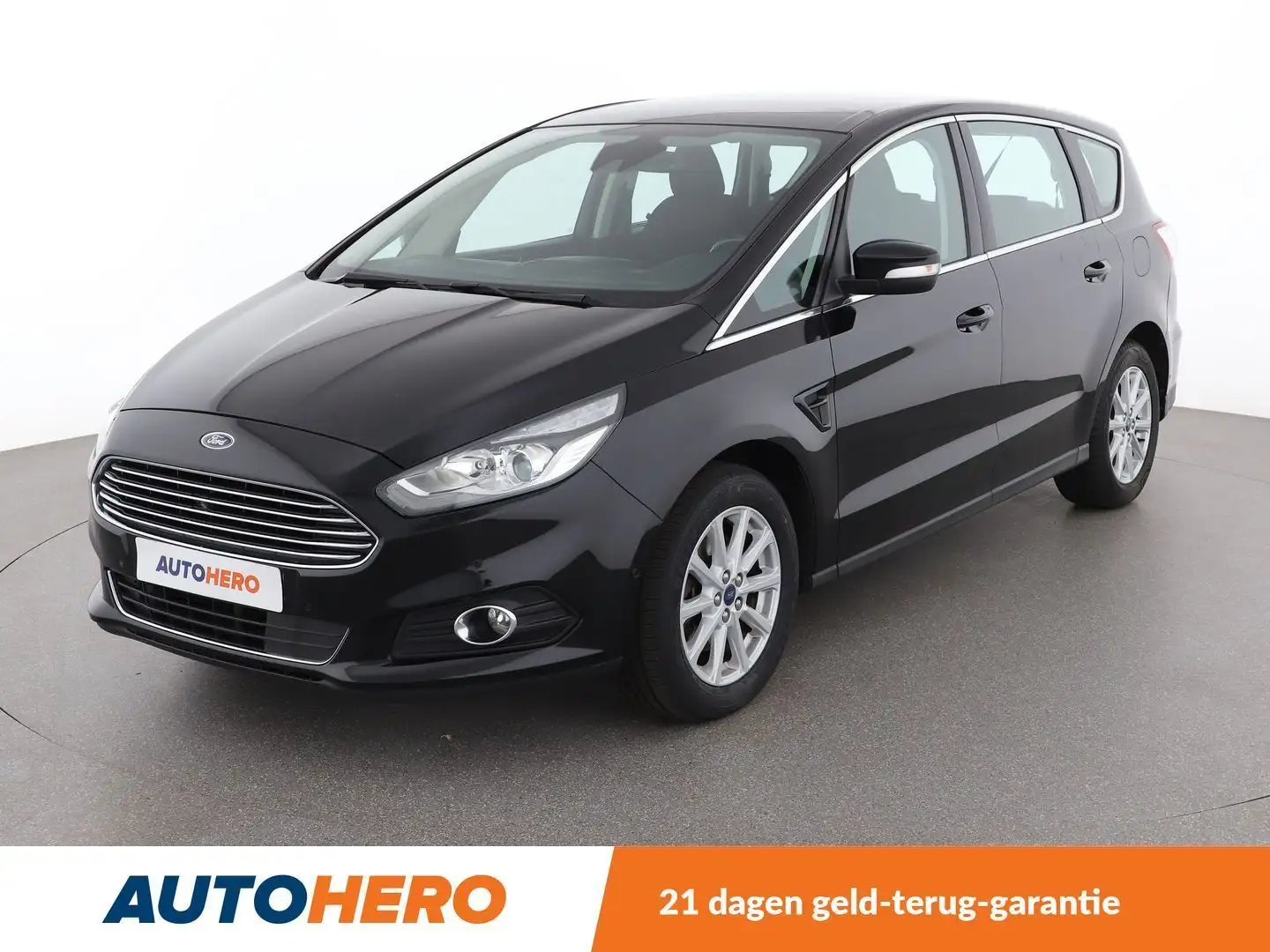 Ford S-Max 1.5 EcoBoost Titanium Zwart - 1