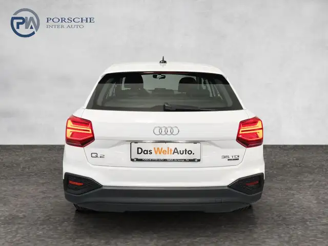 Audi Q2 view 5