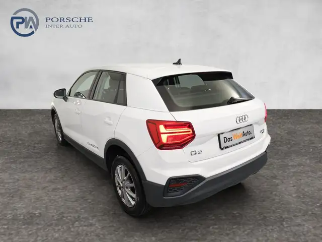 Audi Q2 view 4