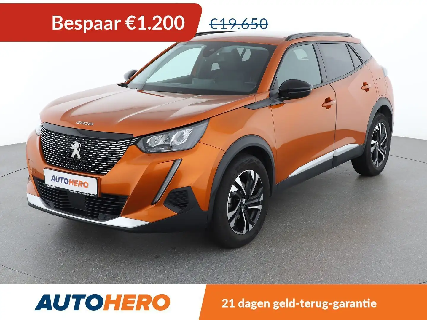 Peugeot 2008 1.2 PureTech Allure Oranje - 1