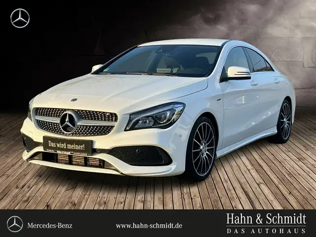 Mercedes-Benz CLA 200 CLA 200 Coupé PEAK AMG Line/RüKa/AHK/Navi/LED
