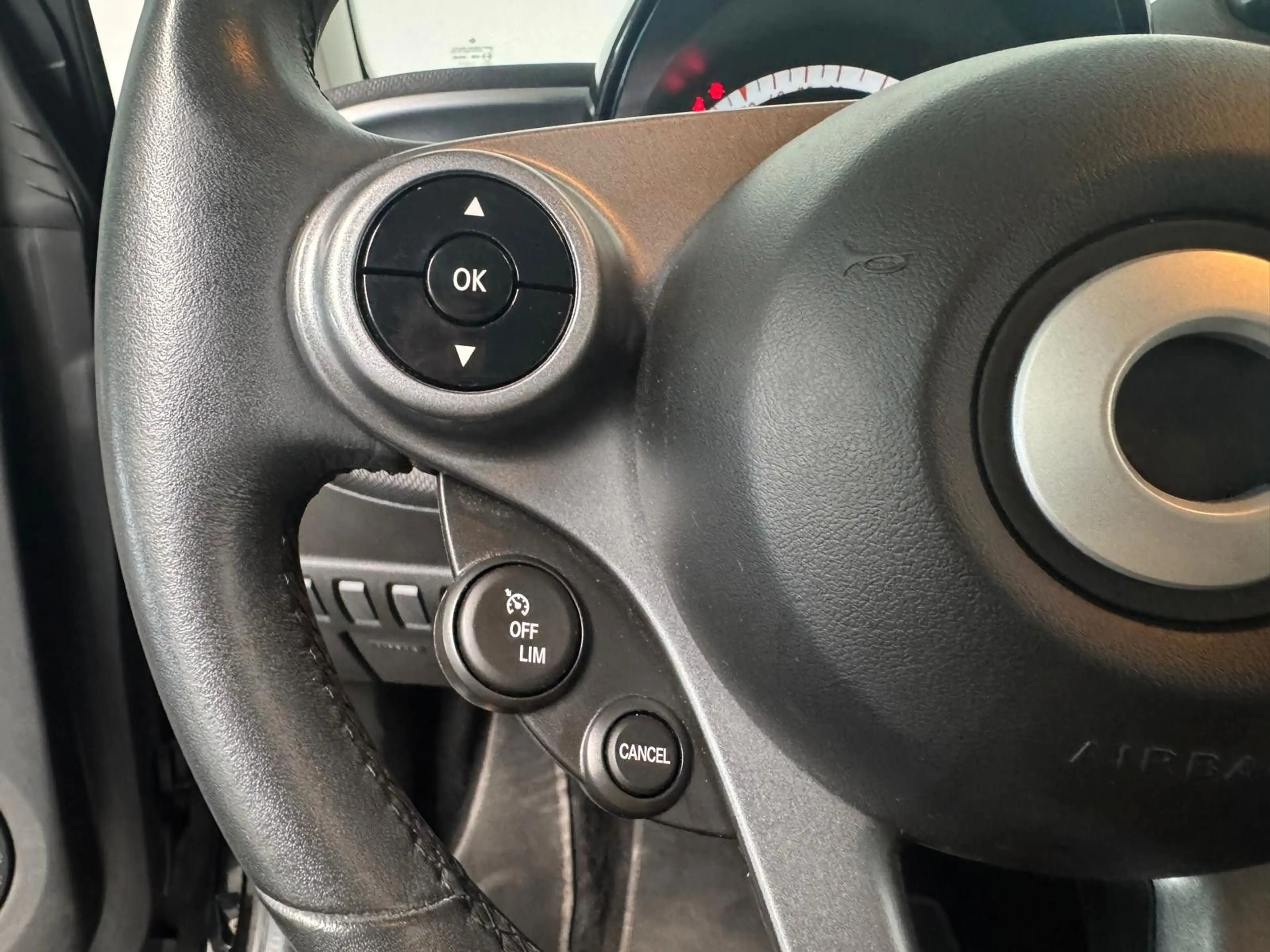 smart forTwo coupe  PRIME LED NAVI AUT. SHZ TEMPO 90PS — photo 12