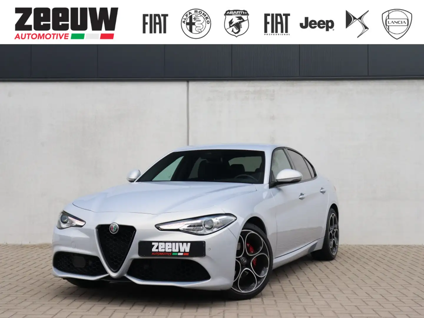 Alfa Romeo Giulia 2.0 Turbo 200 PK Sprint | Veloce | Carplay | Navi Wit - 1