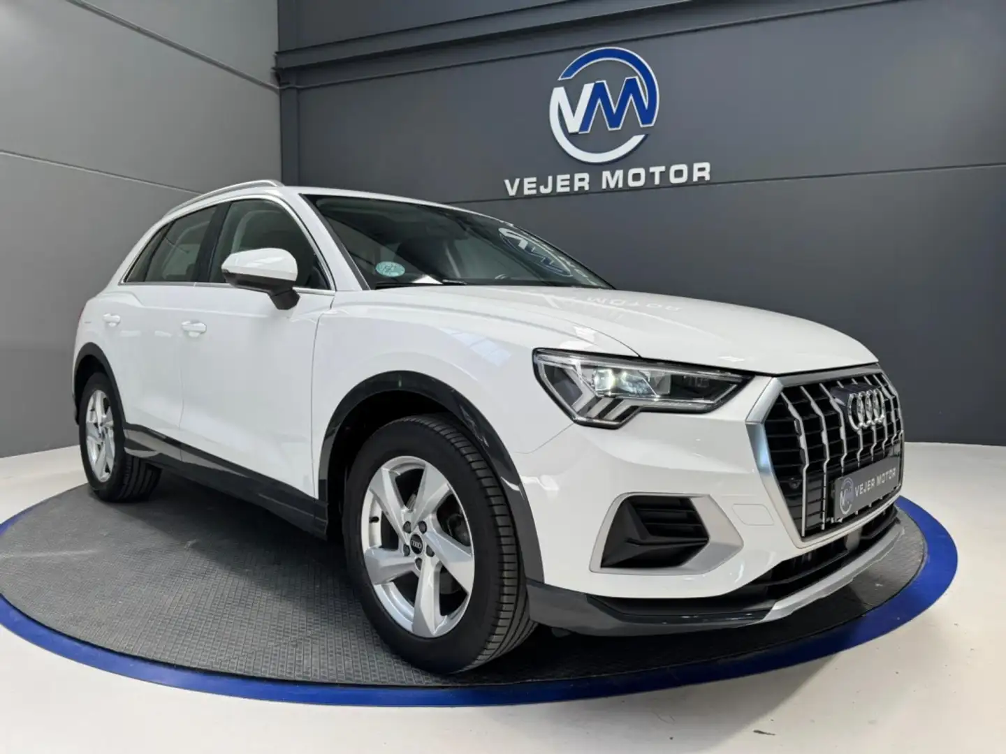 Audi Q3 35 TFSI Advanced Blanco - 1