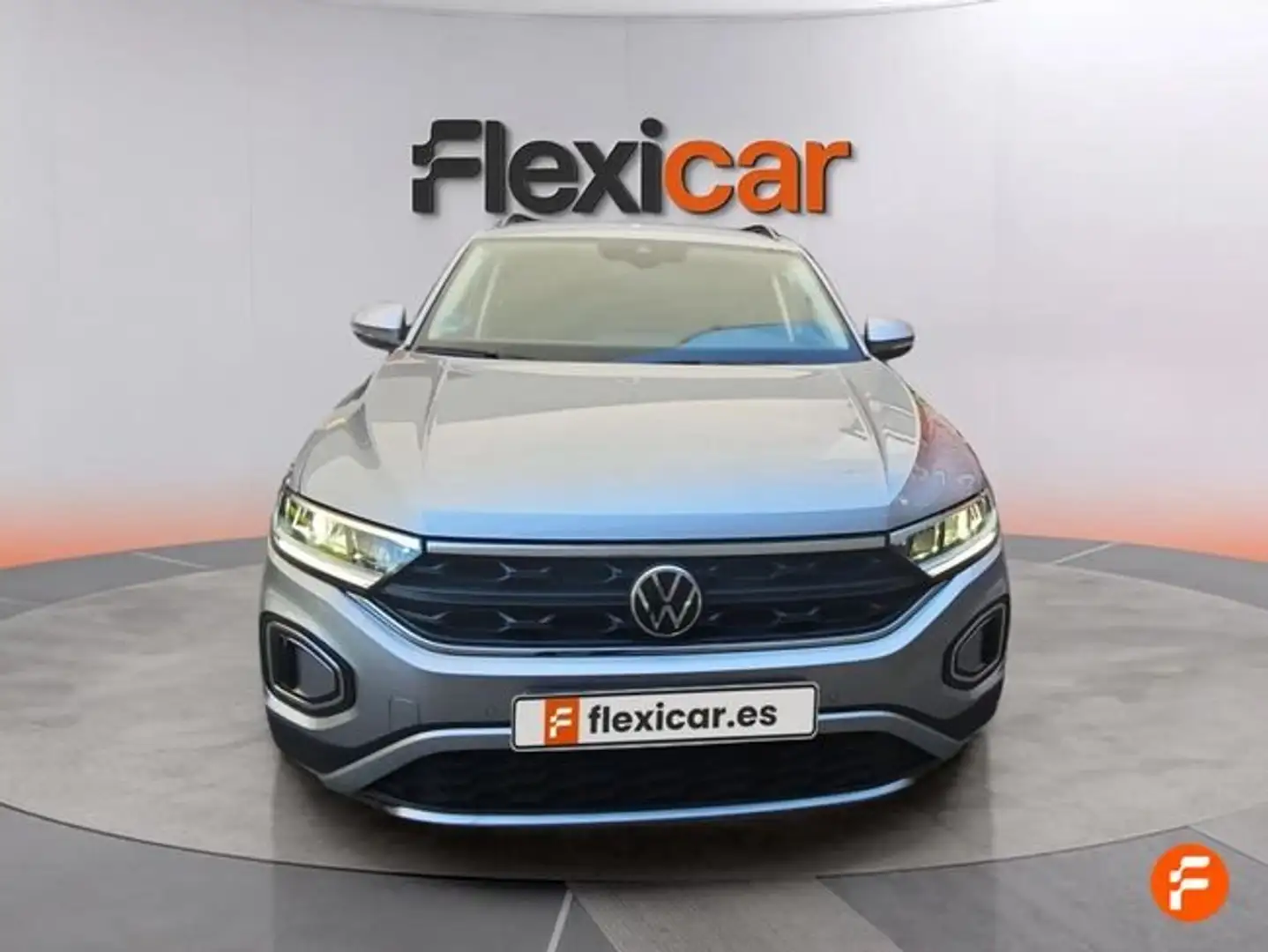 Volkswagen T-Roc 1.5 TSI Advance DSG7 Gris - 2