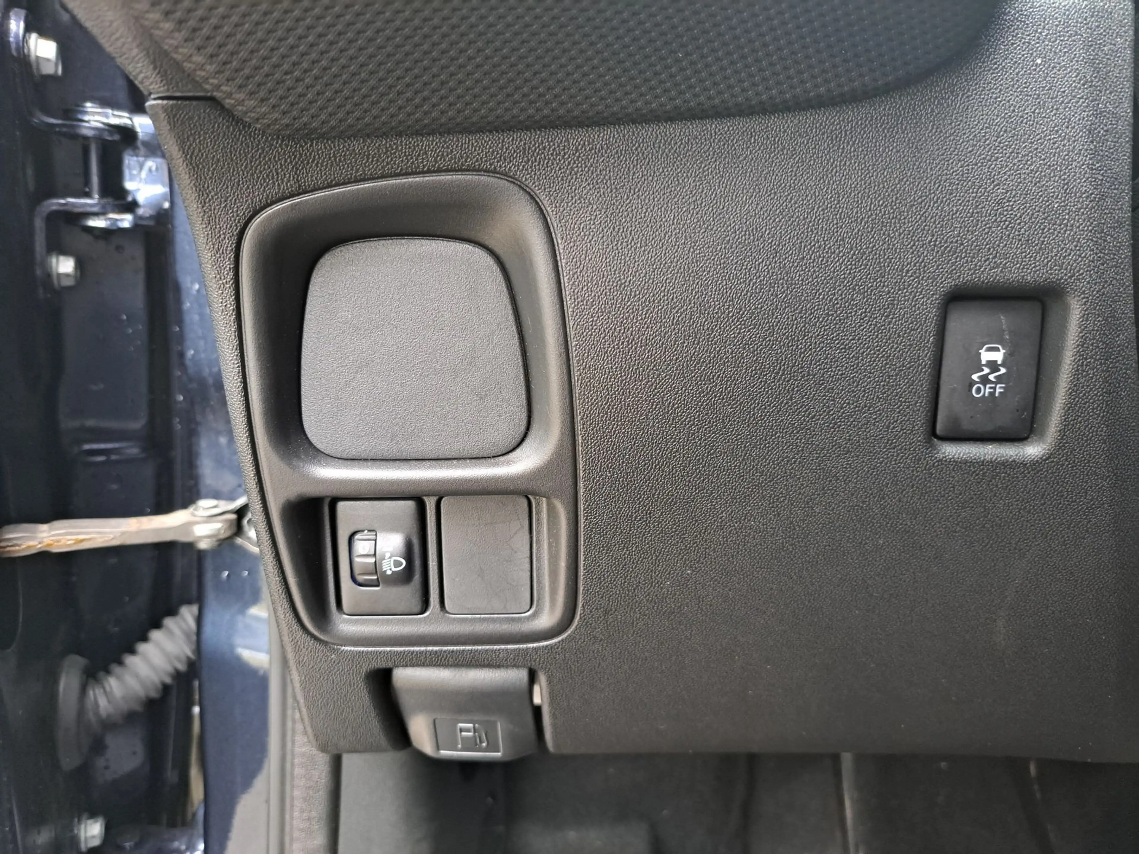 Citroen C1 VTi Live — photo 13