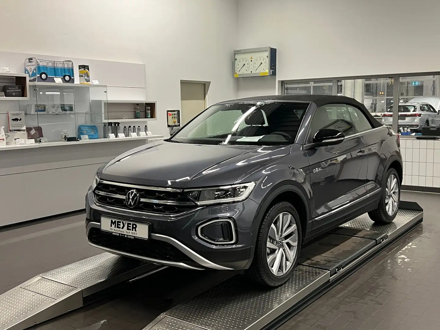 Volkswagen T-Roc Cabriolet GOAL 1.5 TSI DSG *Navi, Sport-Paket* Gris - 2
