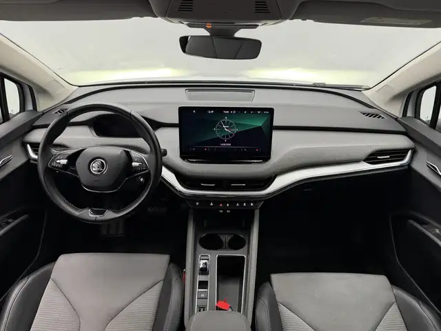 Skoda Enyaq view 11