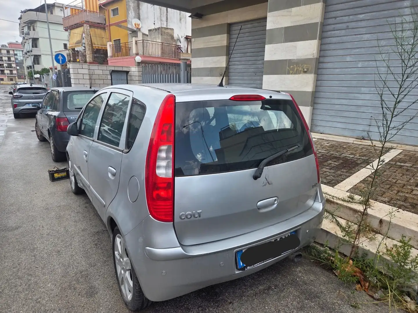 Mitsubishi Colt 5p 1.5 di-d HP Invite CL - 2