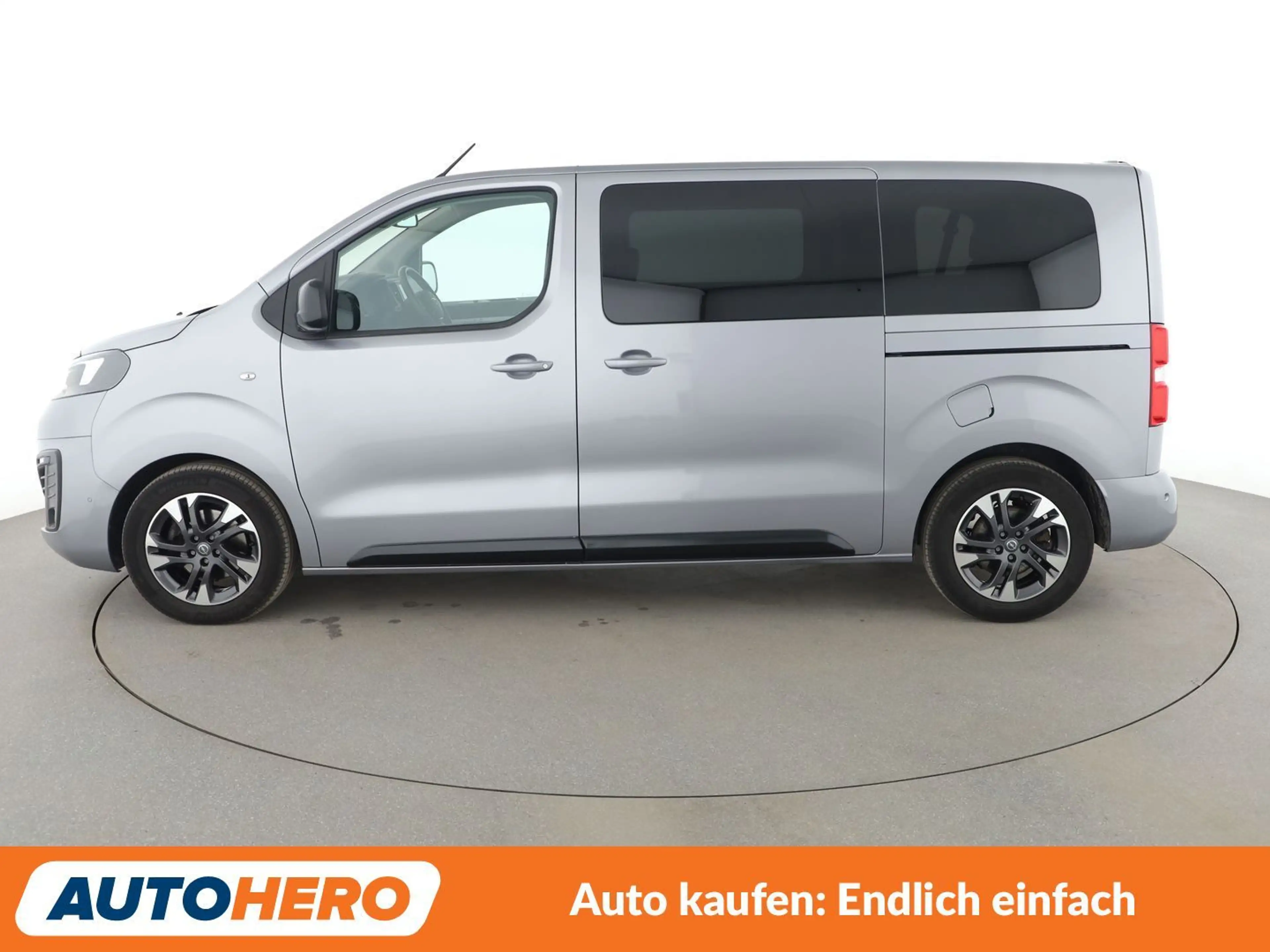 Opel Zafira Life 2.0 CDTI M Tourer L2 Aut.*NAVI*BiXENON*TEMPO*PDC* — photo 3