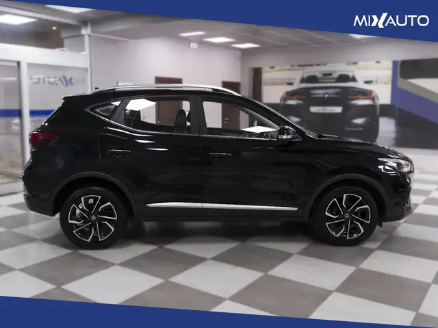 MG ZS view 6