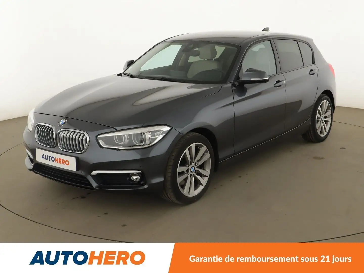 BMW 125 125i UrbanChic BVA8 Gris - 1