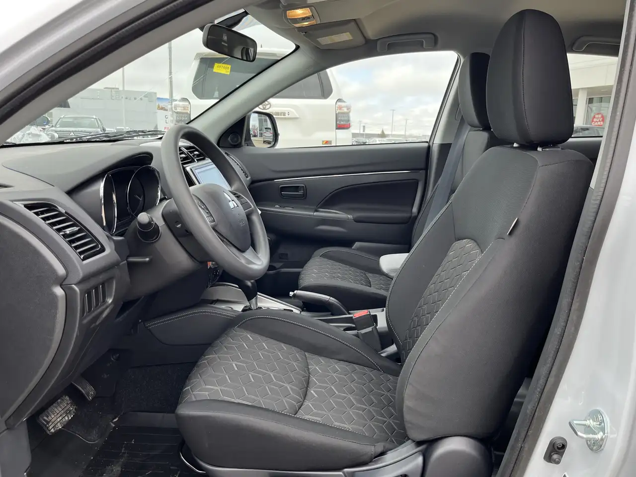 Mitsubishi RVR снимка Mitsubishi RVR