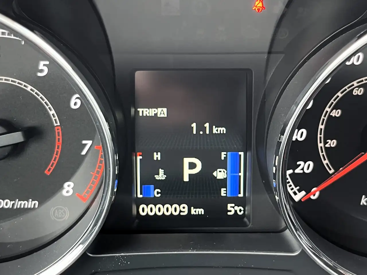 Mitsubishi RVR снимка Mitsubishi RVR