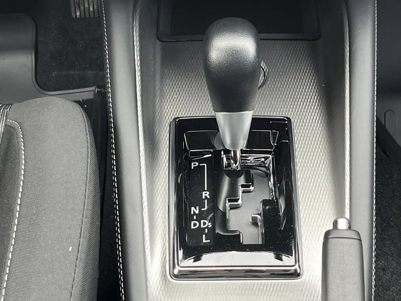 Mitsubishi RVR снимка Mitsubishi RVR