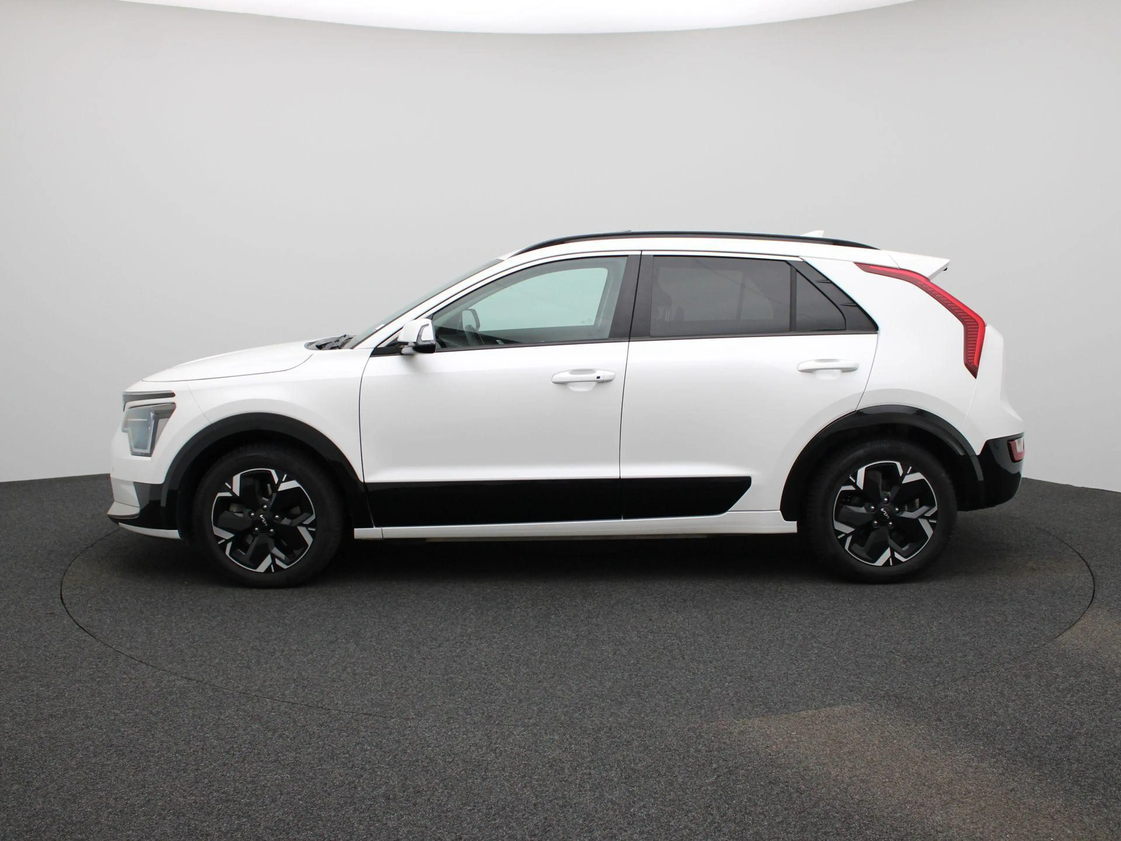 Kia e-Niro EV DynamicPlusLine 64.8 kWh 204PK | Schuif-/Kantel — photo 4