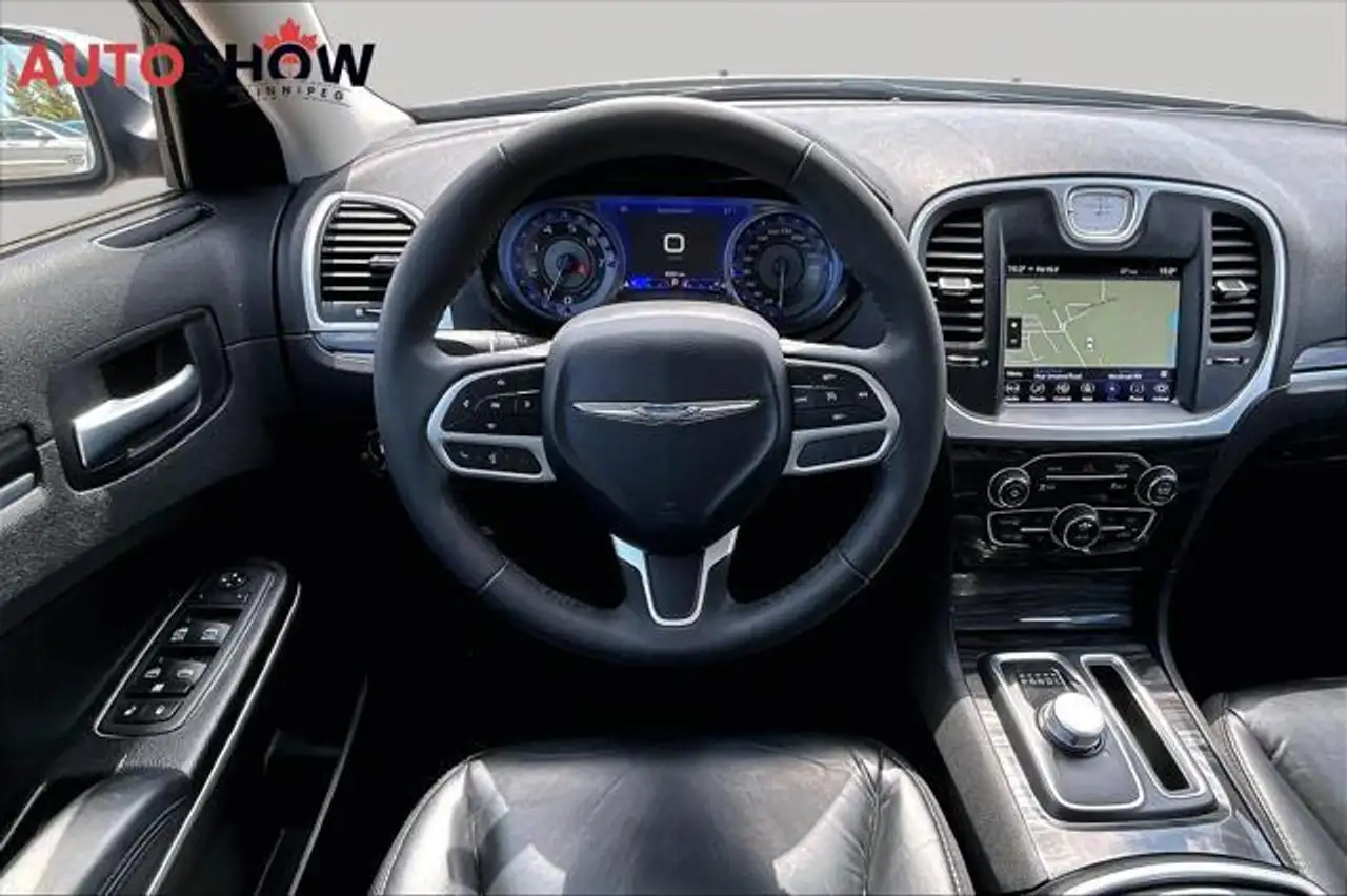 Chrysler 300 снимка Chrysler 300