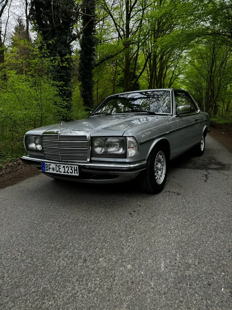 Mercedes-Benz CE 230 Argent - 1