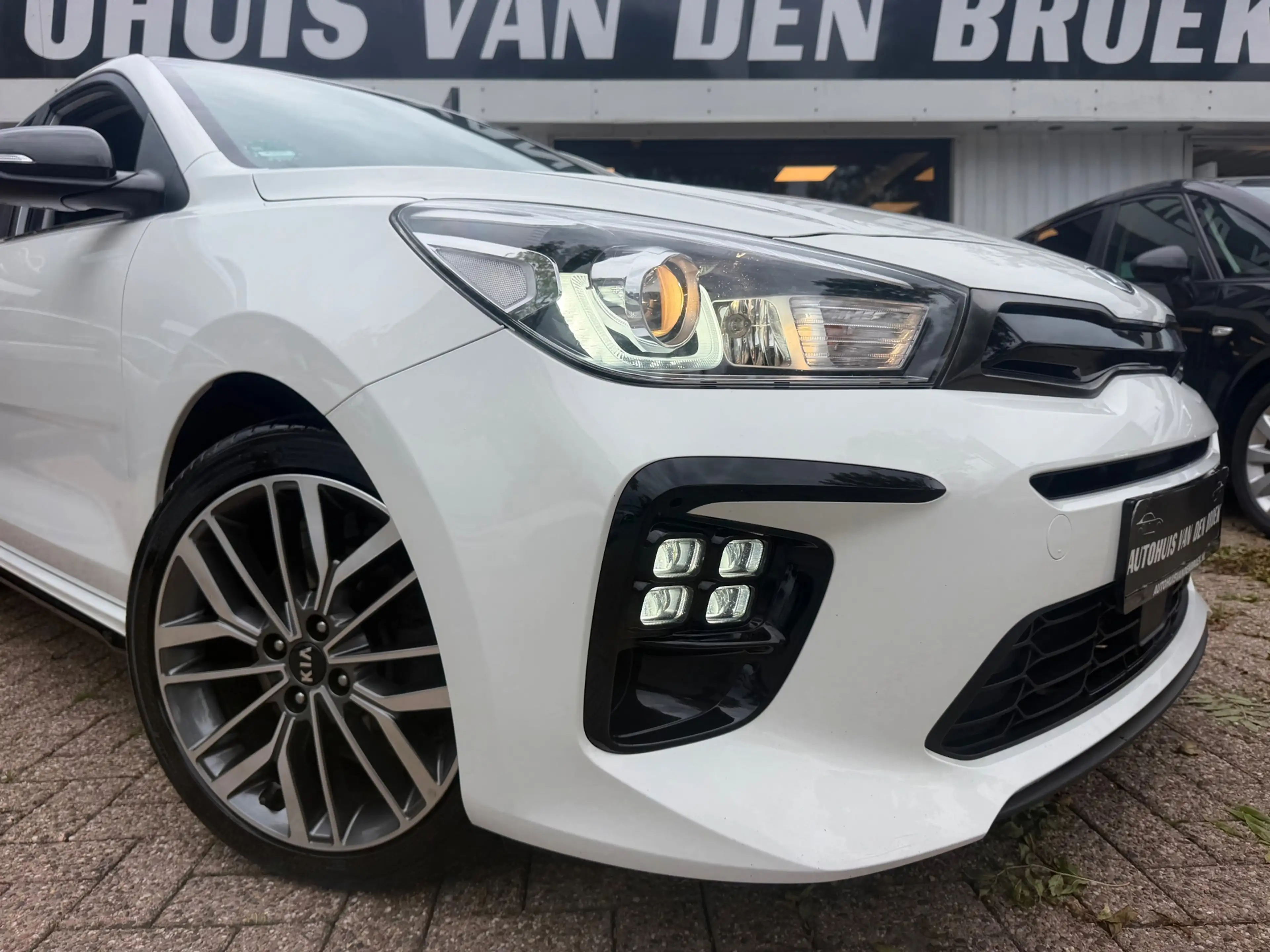 Kia Rio 1.0 TGDI GT-Line|120Pk|Navi|Cruise|Camera|Carplay| — photo 11