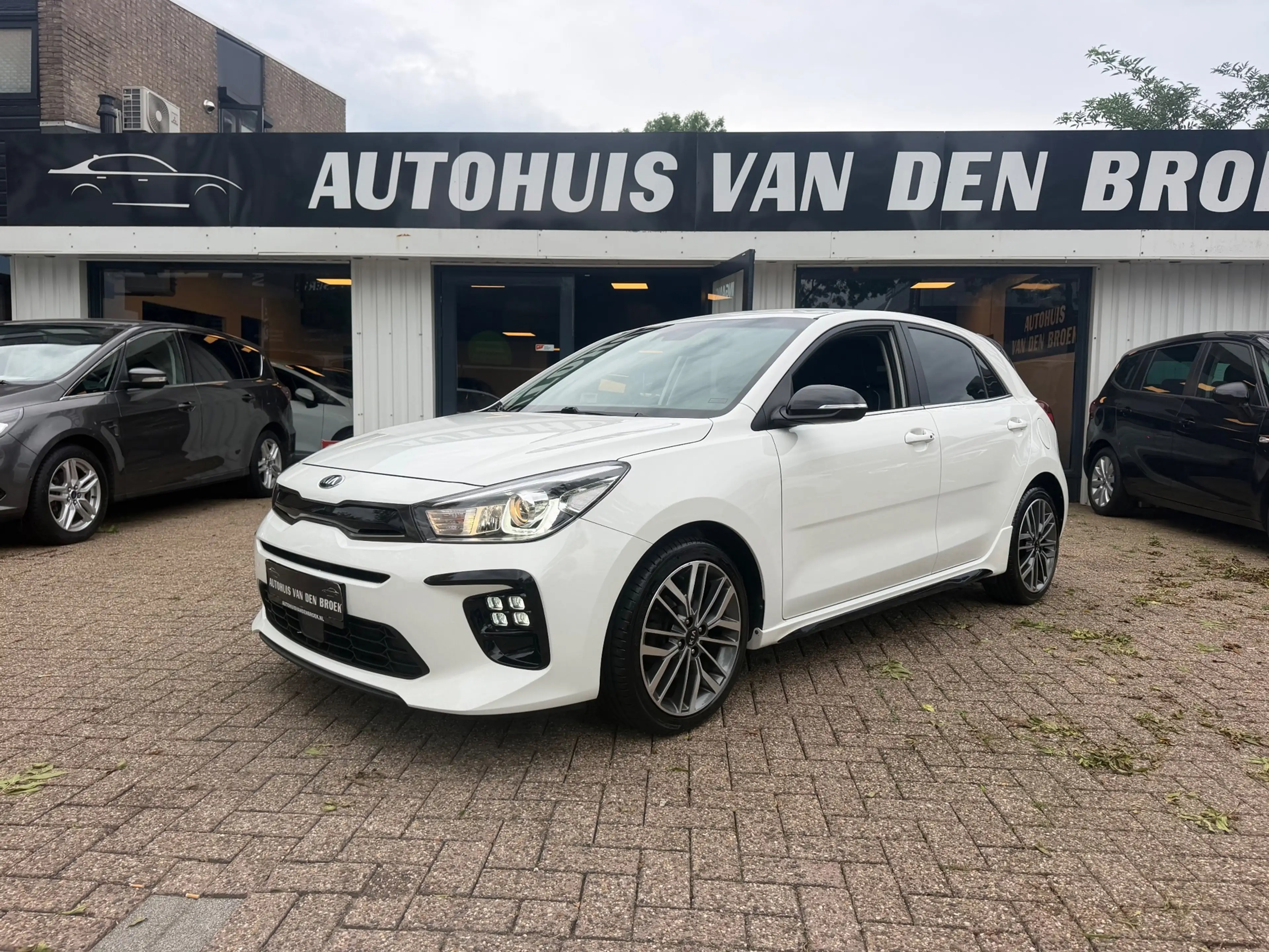Kia Rio 1.0 TGDI GT-Line|120Pk|Navi|Cruise|Camera|Carplay| — photo 4