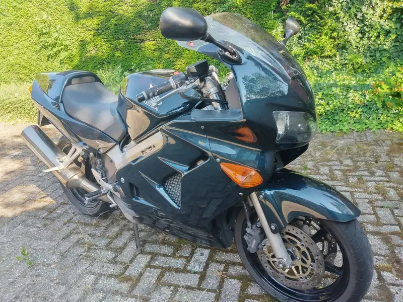 Honda VFR 800 - foto 5