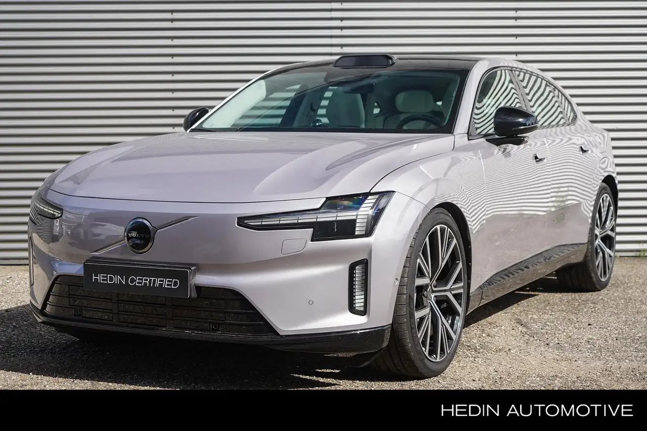 Volvo ES90 2026