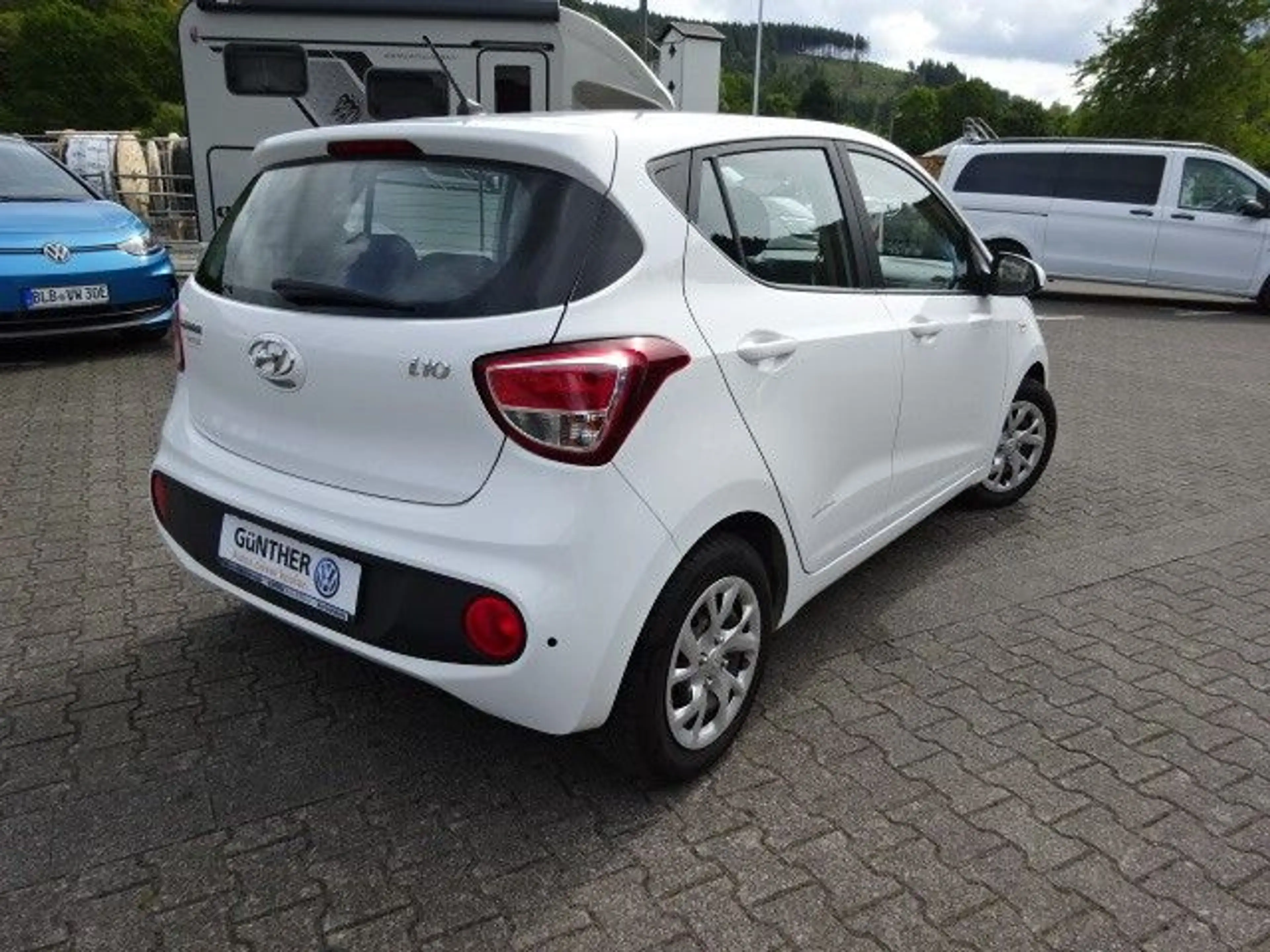 Hyundai i10 1.0 Trend*Klima*PDC*SHZ*ZV*12M Garantie — photo 11