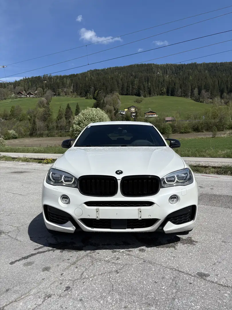 BMW X6 xDrive40d Sport Activity Coupé Aut. Weiß - 2