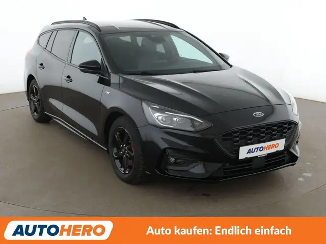 Ford Focus view 8