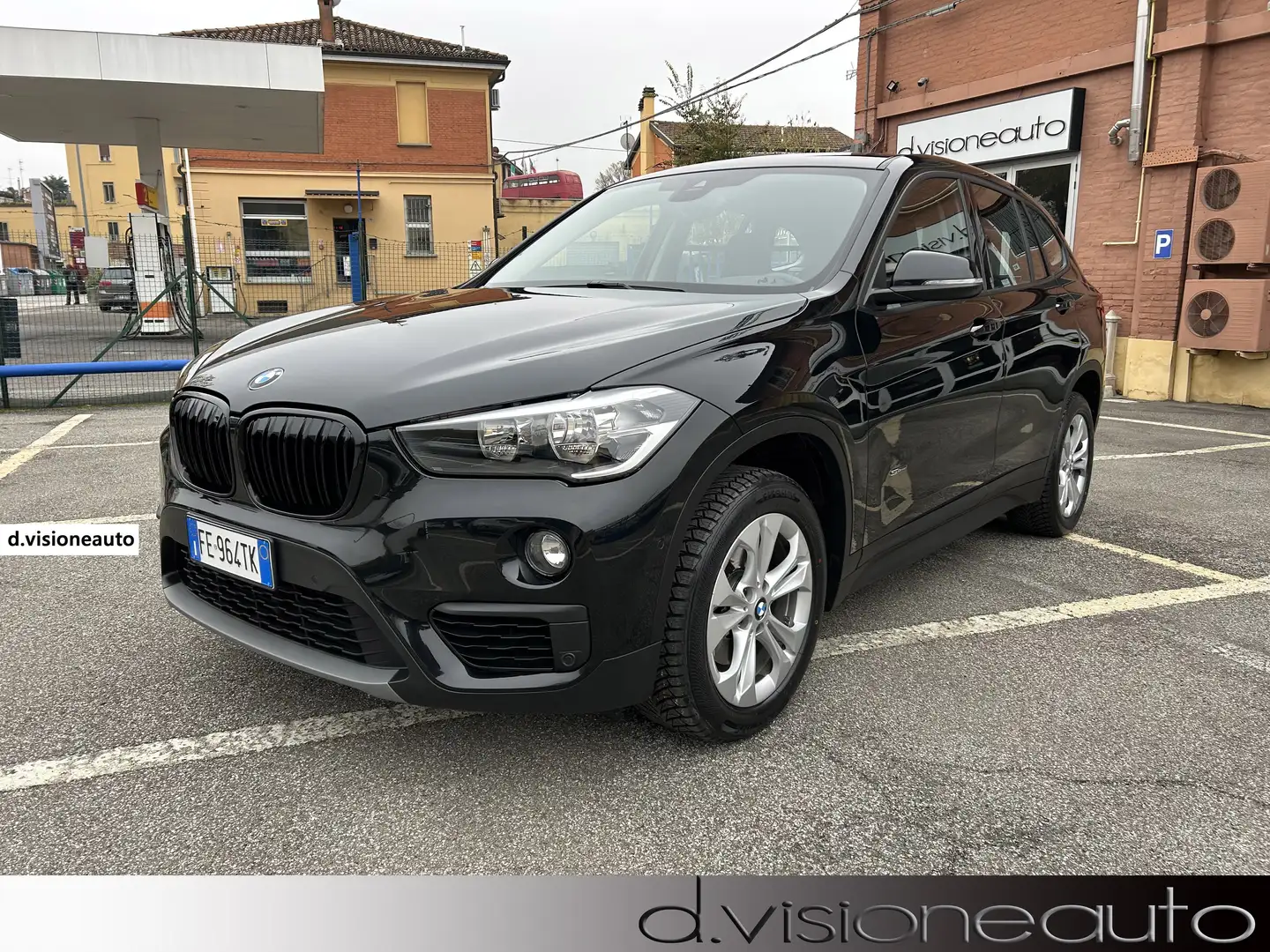 BMW X1 sdrive18d Business auto-Km 61286 tutti certificati Noir - 1