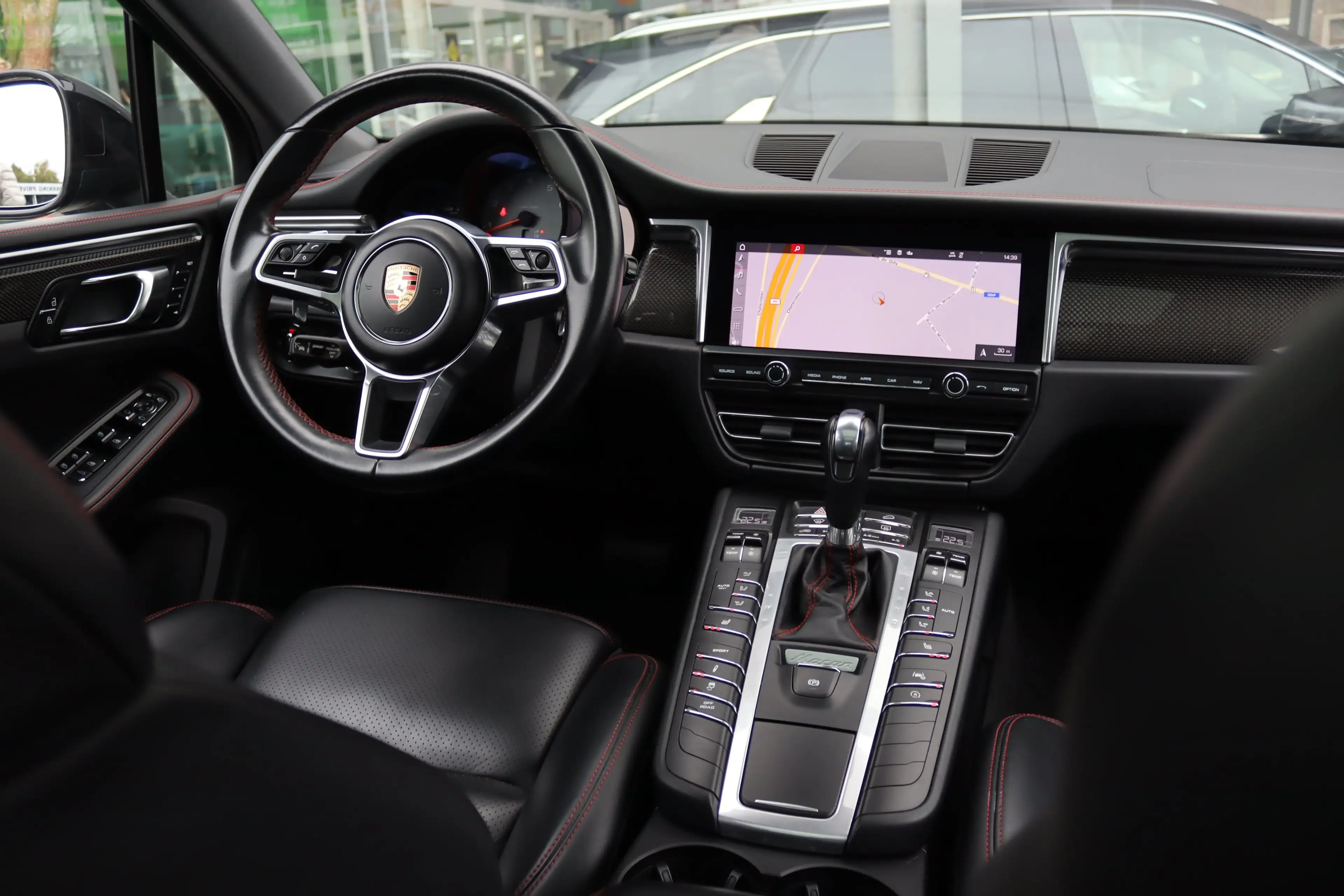 Porsche Macan S 3.0TURBO 354CV PDK TOIT PANO XENON GPS FACELIFT — photo 13