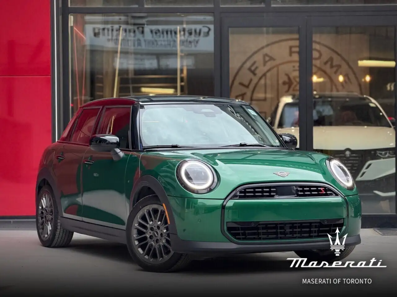 2025 MINI 5 Door