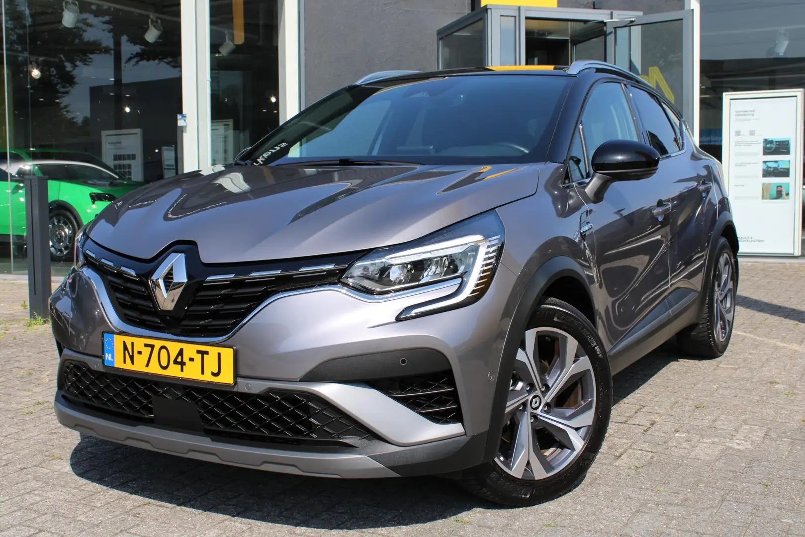 Renault Captur 1.6 E-Tech Hybrid 145 R.S. Line l Origineel NL l 1 Gris - 2