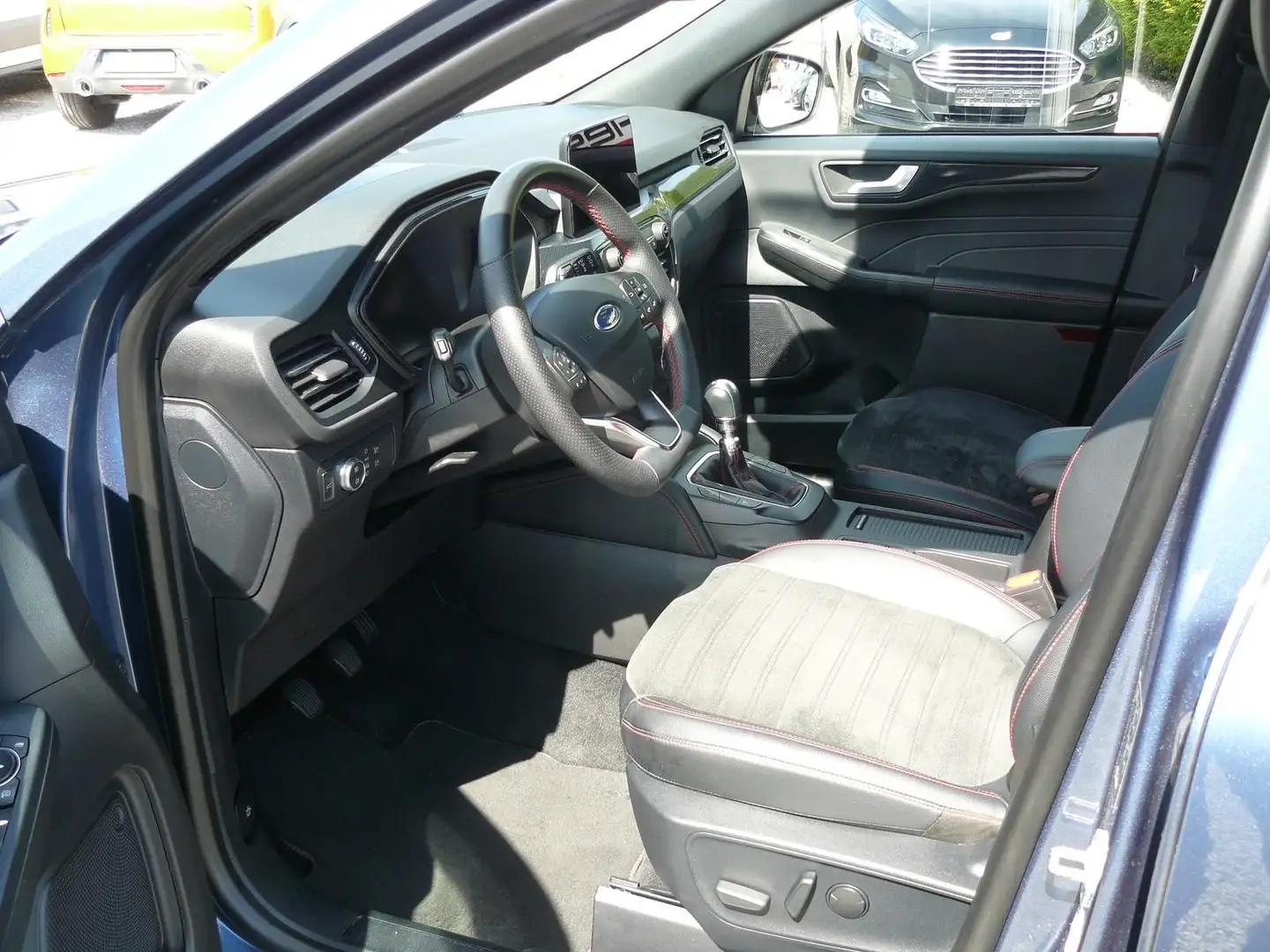 Ford Kuga ST-Line X 1.5 B&O LED AHK DAB RFK Heckklappe elekt Bleu - 2