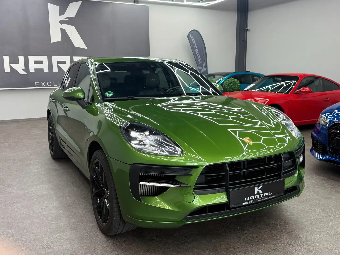 Porsche Macan GTS Verde - 1