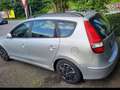 Hyundai i30 i30 CW 1,6 CRDi Europe plus DPF Silber - thumbnail 2