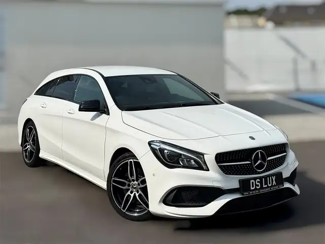 Mercedes-Benz CLA 250 Shooting Brake 7G-DCT AMG LINE / LED/BLACK EDITION